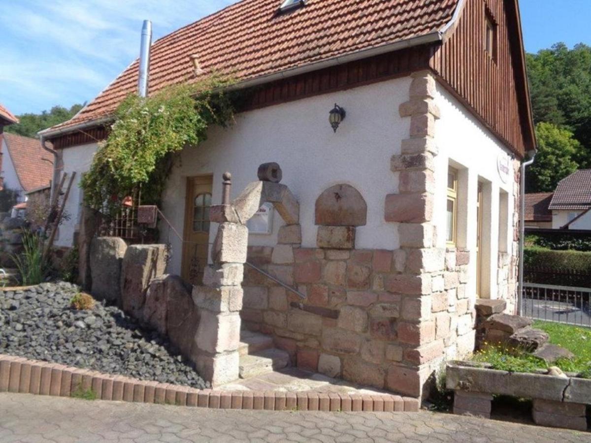 Ferienhaus Zur Kleinen Kneipe Fladungen Exterior foto